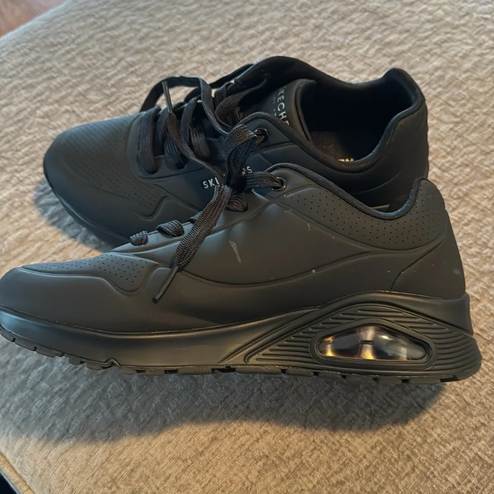 Sketchers Womens Street UNO Lace Up Sneaker. size 8 Wide. Like New Condition - Picture 2 of 14